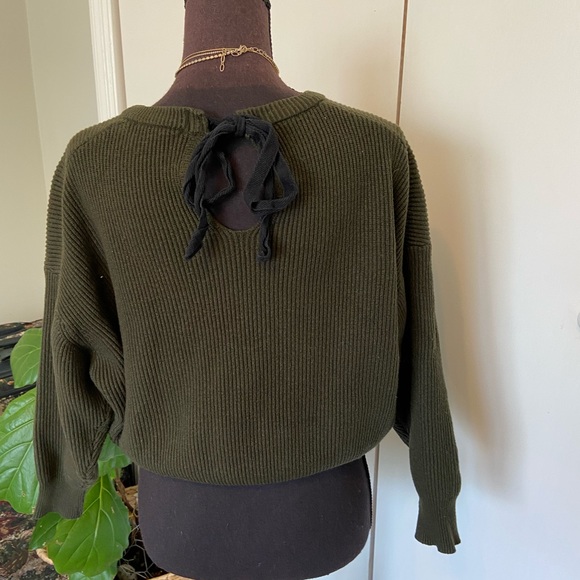 Zara Thick Knit Sweater - Picture 10 of 12